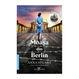 Cumpara ieftin Moasa din Berlin, Anna Stuart