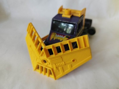 bnk jc Matchbox Super Kings Scania T142M - Roadblasters - M.O.R.G. foto