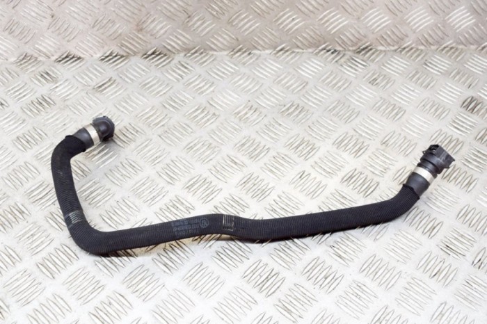 Furtun de lichid de răcire BMW F40 2021 OEM: 8584837 14594761