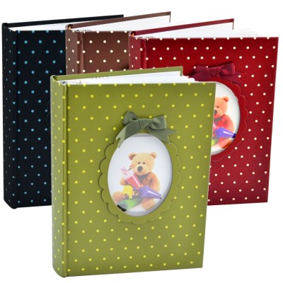 Album foto Young Child personalizabil, 200 poze, format 10x15 foto