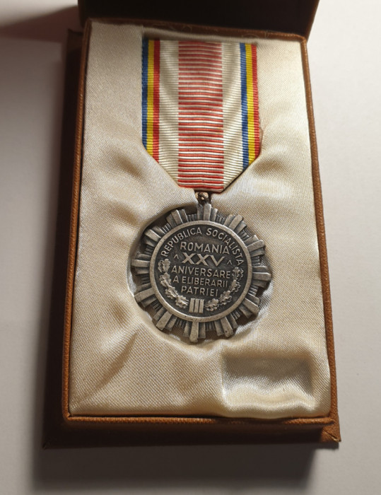 Medalia a XXV 25 a Aniversare a Eliberarii Patriei 1944 1969