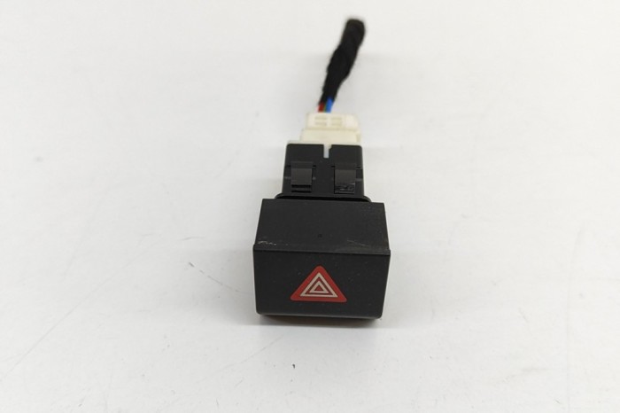 Buton de avarie CITRO&Euml;N C4 III BA_, BB_, BC_ 2024 OEM: 9835279080 29908064