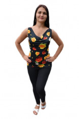 Bluza lejera de culoare neagra cu design de flori viu colorate foto