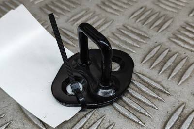 Zăvor de siguranță haion TESLA MODEL Y 2022 OEM: 1500603-00-A 25291568 foto