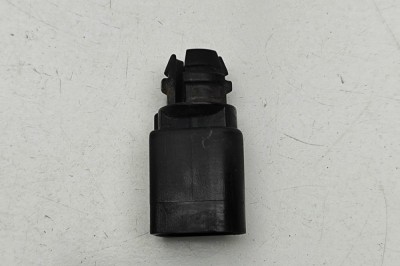Senzor de temperatură exterioară AUDI A8 D3 4E2, 4E8 2006 OEM: 8Z0820535 30277031 foto