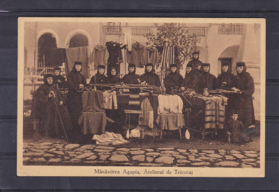 MOLDOVA MANASTIREA AGAPIA ATELIERUL DE TRICOTAJ CALUGARITE foto