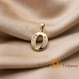 Pandantiv litera O cu zirconia, placaj triplu cu aur 14K
