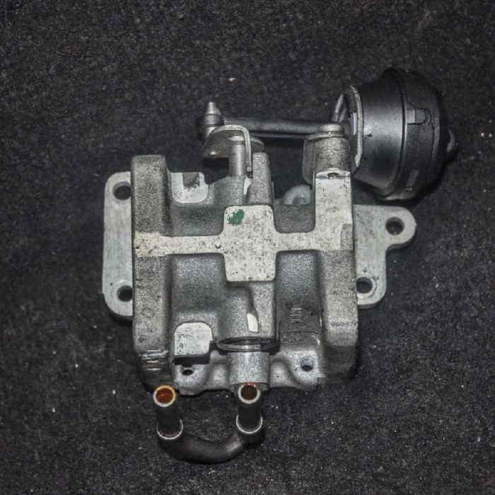 Supapa EGR AUDI A3 8P1 2006 OEM: 03G131063E | 2123352