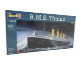 Kitt Vapor Titanic revell scara1:1200