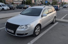 VOLKSWAGEN Passat B6 Cutie Automata Clima Navigatie Senzori Parcare Disponibila in IASI