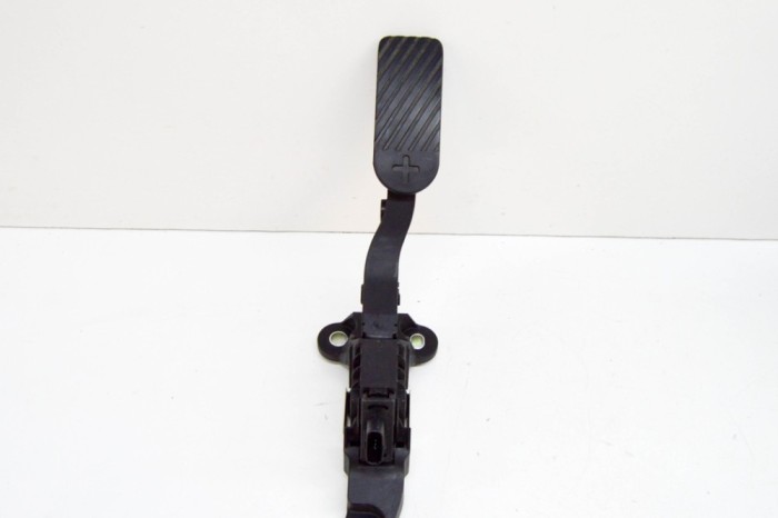 Pedala de accelerație HYUNDAI IONIQ 5 NE 2022 OEM: 32700-XXXXX 17153769