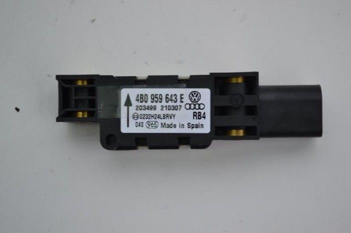 Senzor de impact lateral dreapta VW PHAETON 3D_ 2008 OEM: 4B0959643E 2360734