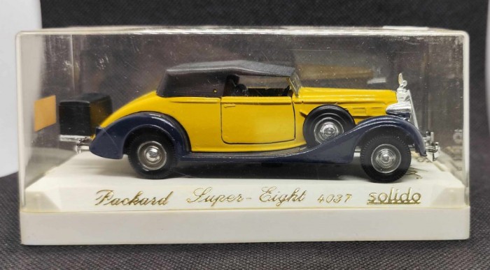 Macheta Packard Super-Eight - Solido 1/43