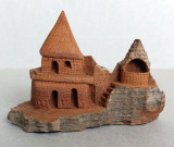 Miniatura suvenir din Mexic - Castel sculptat manual in lemn de pluta