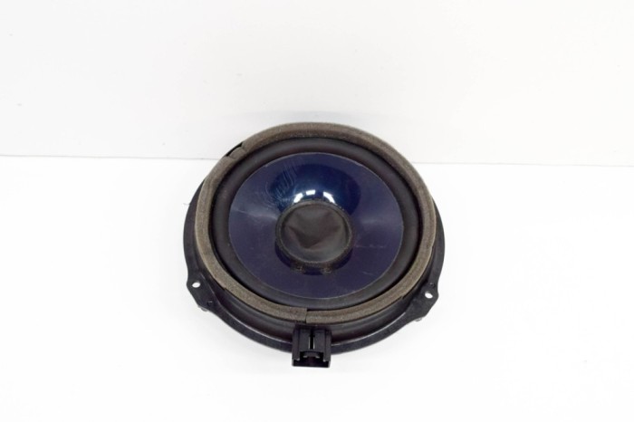 Difuzor ușă dreapta față FORD KUGA II DM2 2019 OEM: 6M2T-18808-FC 20515094