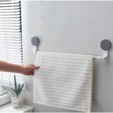 Cumpara ieftin Suport de baie pentru prosop, usor de fixat, ajustabil, greutate maxima suportata pana la 4 kg, din metal si plastic, alb/gri