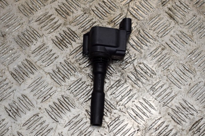 Bobina de inducție de &icirc;naltă tensiune VW GOLF VII 5G1, BQ1, BE1, BE2 2019 OEM: 05E905110,77640004 | 13961942