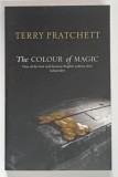 THE COLOUR OF MAGIC by TERRY PRATCHETT , 1985 * TEXT IN LIMBA ENGLEZA