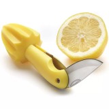 Storcator de lamaie 4 &icirc;n 1 cu razatoare, decojitor si taietor, inox