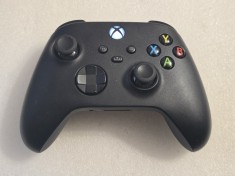 Controller Microsoft model: 1914 Xbox One Series S|X Wireless - poze reale
