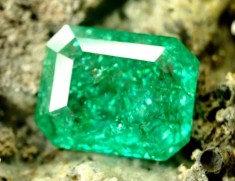 Smarald natural 65 ct