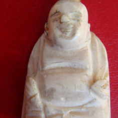 Pandantiv Budist vechi lucrat manual de fildes sau os - Buddha