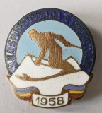 INSIGNA A III A SPARTACHIADA A TINERETULUI 1958 SCHI SKI RPR (CITITI DESCRIEREA)