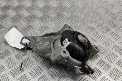 Suport motor st&amp;acirc;nga AUDI Q7 4M 2017 OEM: 4M0399201E | 29921846 foto