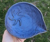 CENTRU DE MASA VINTAGE, LUCRAT SI DECORAT MANUAL DIN CERAMICA MASIVA