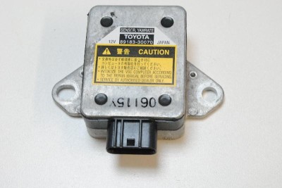 Senzor de accelerație LEXUS GS III GRS19_, UZS19_, URS19_ 2008 OEM: 89183-30070 2244260 foto