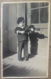 Copil cu vioara// foto tip CP