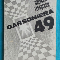 Gheorghe Izbasescu – Garsoniera 49 ( poeme )( prima editie )