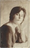 P3013N Portret de femeie, perioada interbelică