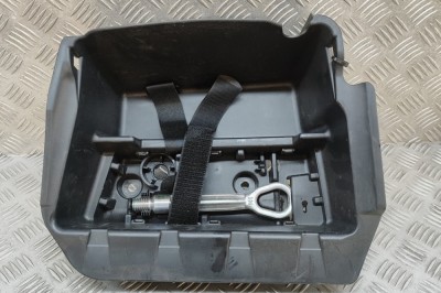C&amp;acirc;rlig de remorcare BMW 3 G20, G28 2023 OEM: 7953890,7438306 29995687 foto