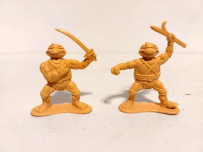 Lot 2 figurine testoasele ninja, din anii 90, plastic, cca 6cm inaltime foto