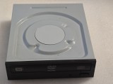 DVD Writer LiteOn IHAS124-14, 24x, SATA, Black, Bulk - poze reale