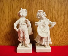 FETITA SI BAIETEL- BIBELOURI DIN PORTELAN FIN - MARCAJ SITZENDORFER H9,5CM