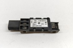 Senzor de impact dreapta față PORSCHE CAYENNE 9PA 2002 OEM: 7L0909606A,7L0.909.606.A 28148193