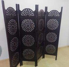 Superb paravan de dimensiuni impresionante din lemn masiv și sculptura manuala ,4 panouri sculptate