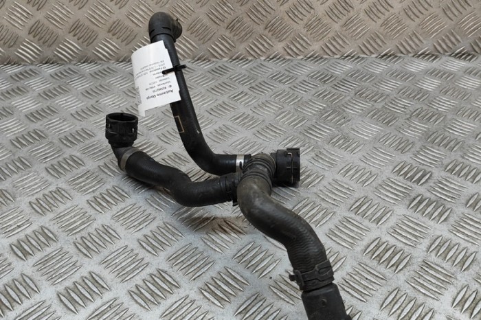 Furtun de lichid de răcire AUDI A5 Sportback F5A 2019 OEM: 8W0122449BC 25442729