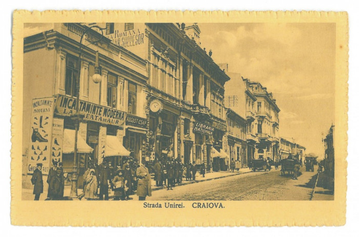 3105 - CRAIOVA, street store, Romania - old postcard - unused