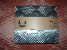 SET cadou pentru barbati: Paco Rabanne - Invictus Platinum (Apa parfum - 100 ml. si deodorant - 150 ml.), original