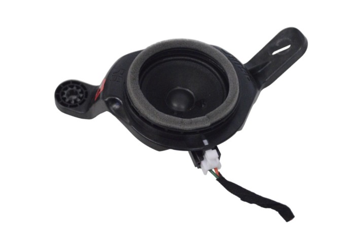Difuzor ușă dreapta spate KIA SORENTO IV MQ4, MQ4A 2021 OEM: 96361-P2200,832163-0060 22406760