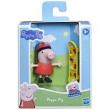 Peppa Pig figurina prietenii amuzanti Peppa Pig cu skateboard 7cm, Hasbro