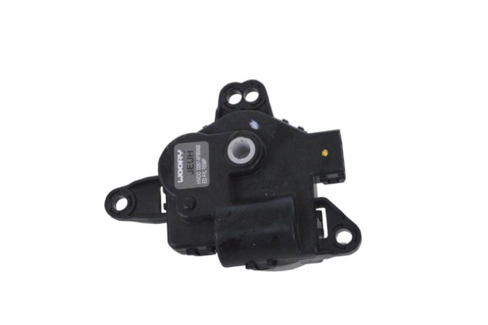 Motoras clapetă aeroterma TESLA MODEL S 2014 OEM: D267-AP9BA02 20689363
