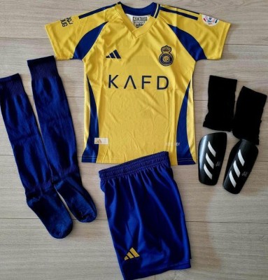 ECHIPAMENTE FOTBAL COPII 4/10 ANI,RONALDO/PORTUGALIA SI AL NASSR,MODEL NOU foto
