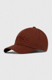 Cumpara ieftin BOSS șapcă de baseball din bumbac culoarea maro, cu imprimeu