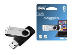 USB Flash drive 2.0, 8 GB, Goodram UTS2 foto