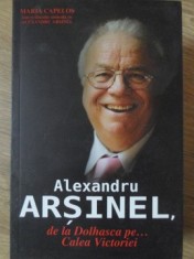 ALEXANDRU ARSINEL, DE LA DOLHASCA PE... CALEA VICTORIEI-MARIA CAPELOS INTR-O DISCUTIE AMICALA CU ALEXANDRU -235114 foto