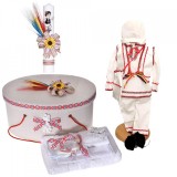 Set traditional, trusou botez, cutie trusou, lumanare si costum popular